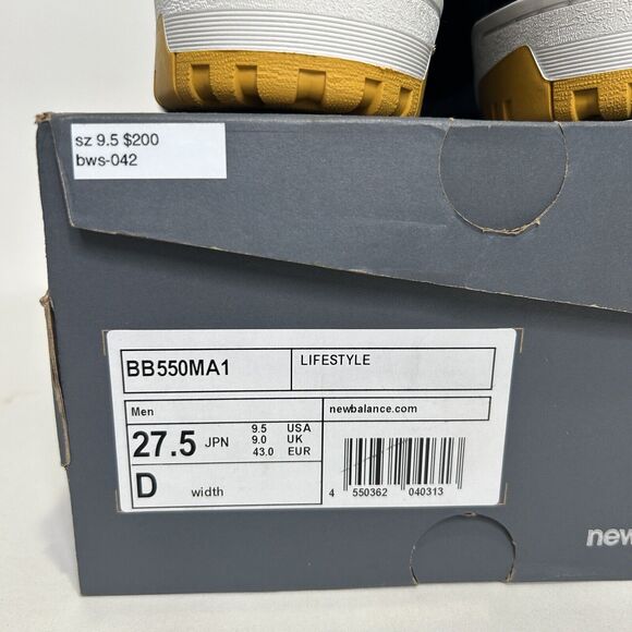New Balance Shoes 550 “Michigan/Navy Yellow” 2024 main image 2